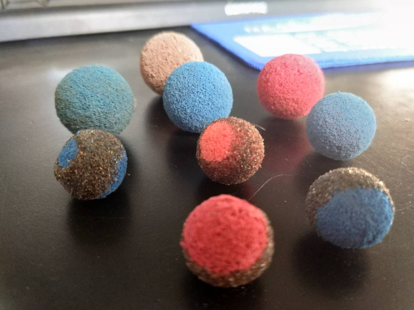 海綿膠球，金剛砂膠球